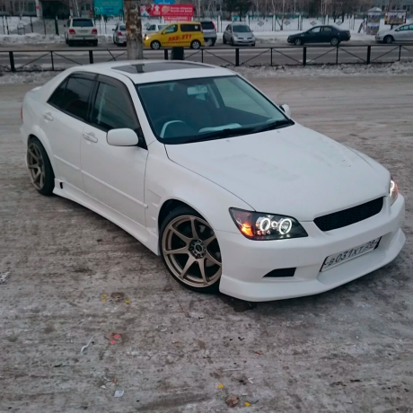 Пластиковые крылья "Shick style" +45мм для Lexus IS, Toyota Altezza купить недорого с доставкой в Находка