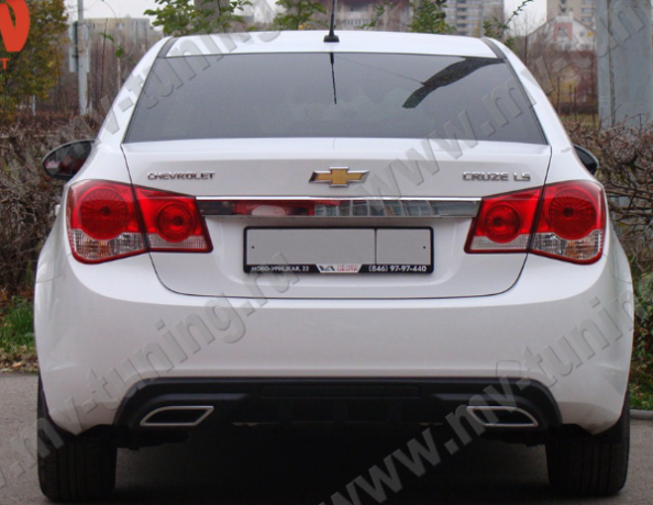 Диффузор заднего бампера var №2 (текстурный пластик) для Chevrolet Cruze (2008-2012) купить недорого с доставкой в Находка