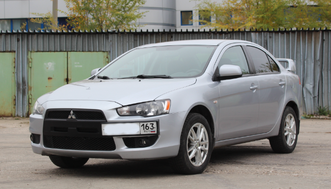 Рамка под номер на передний бампер для Mitsubishi Lancer X (2007-2016) купить недорого с доставкой в Находка