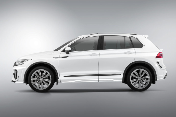 Накладки на двери Volkswagen Tiguan (2020-н.в.) купить недорого с доставкой в Находка