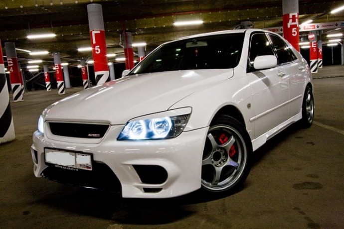 Бампер передний "TRD" (сток) Toyota Altezza (10) купить недорого с доставкой в Находка